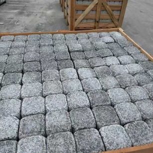 葫芦岛 园林景观滚石