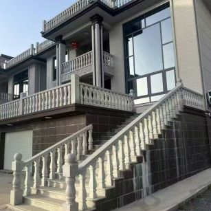 葫芦岛 芝麻白别墅阳台栏杆，楼梯栏杆