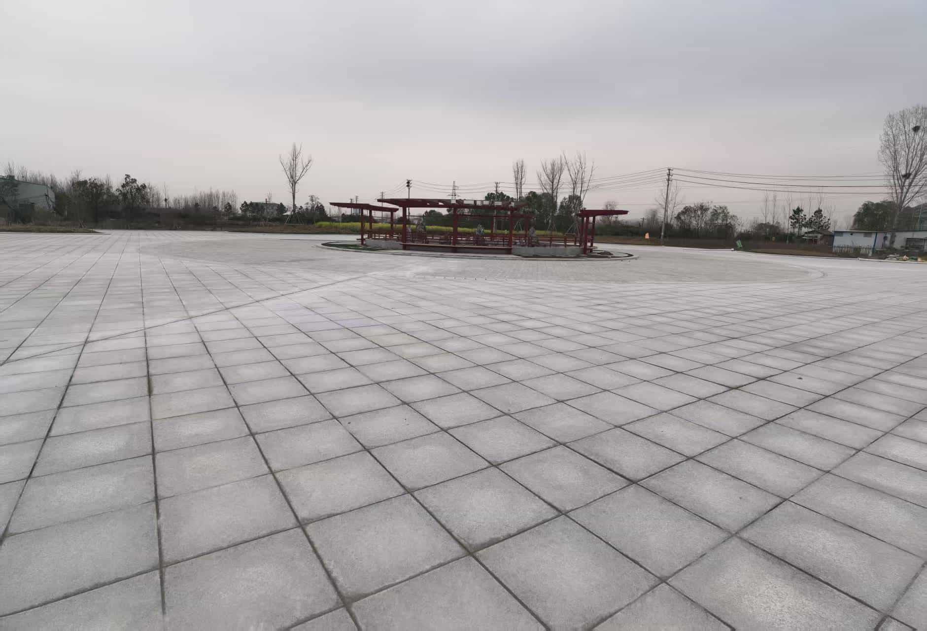 葫芦岛 芝麻白火烧面-公园广场地铺效果