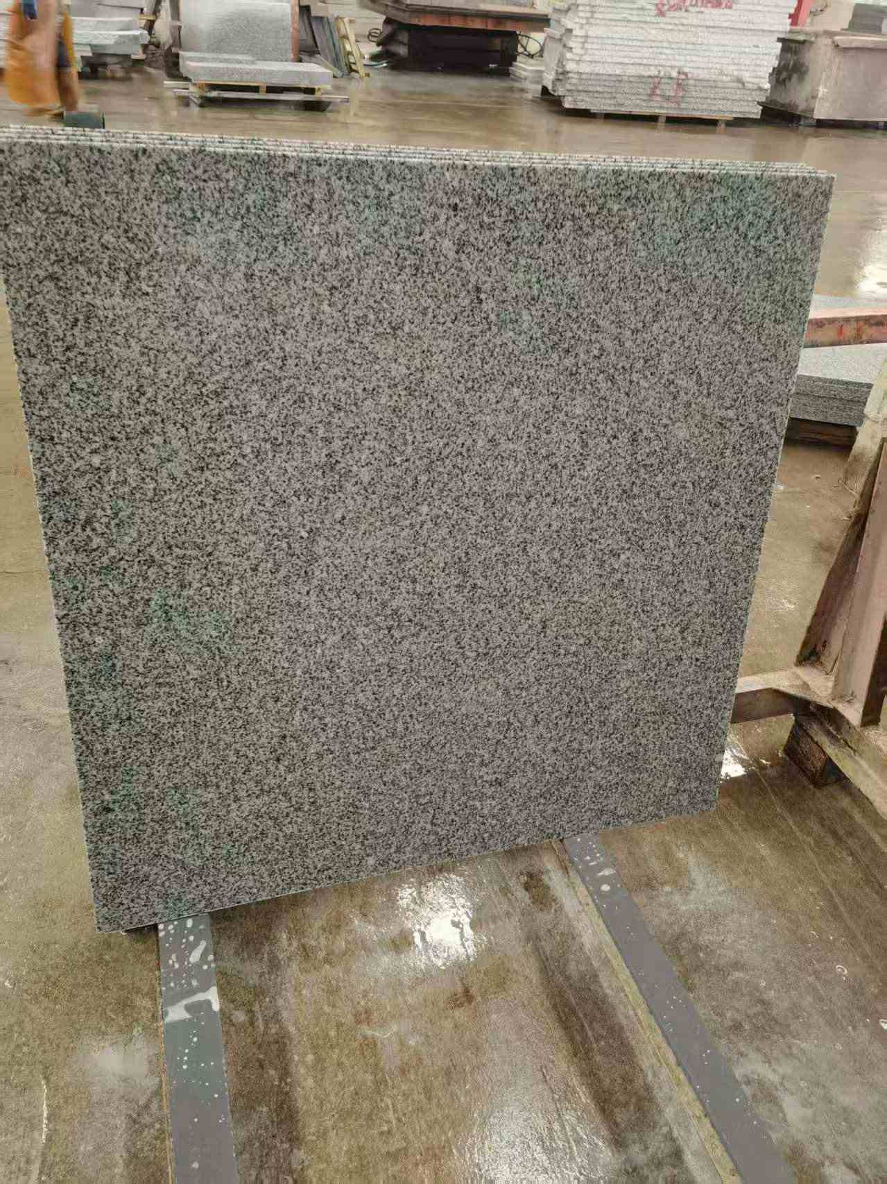 葫芦岛 芝麻白光面900*900，高地铁标准